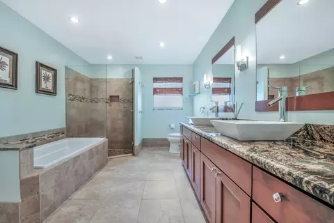88 Pine Hill Trl E, Tequesta, FL 33469 photo 15