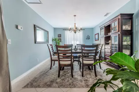 88 Pine Hill Trl E, Tequesta, FL 33469 photo 8