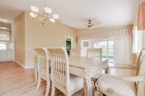 1075 SW Balmoral Trce, Stuart, FL 34997 photo 8