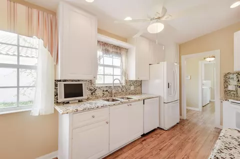 1075 SW Balmoral Trce, Stuart, FL 34997 photo 7