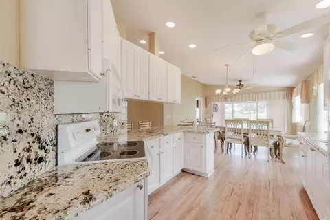 1075 SW Balmoral Trce, Stuart, FL 34997 photo 5