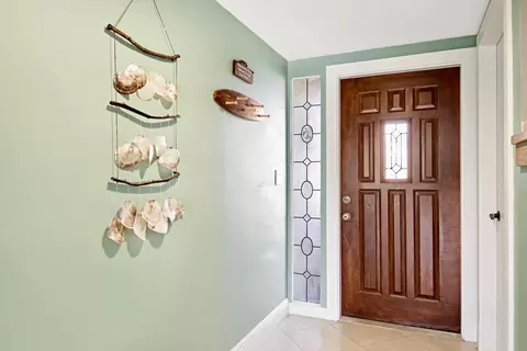 6064 Barbara St, Jupiter, FL 33458 photo 2