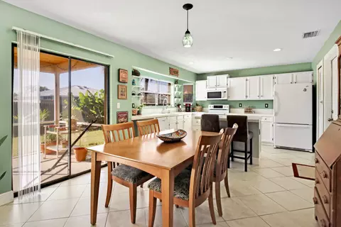 6064 Barbara St, Jupiter, FL 33458 photo 3