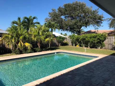 67 Cinnamon Pl, Tequesta, FL 33469 photo 9