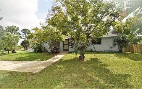 3850 SE Middle St, Stuart, FL 34997 photo 4