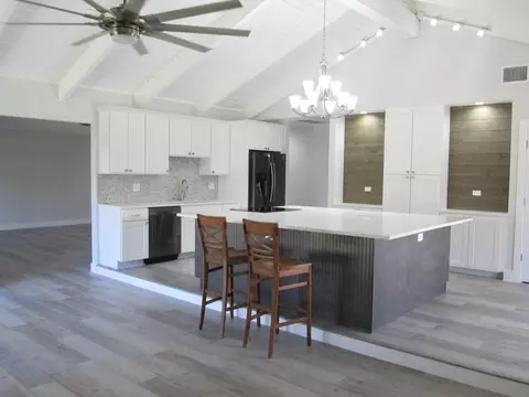3005 SE Glasgow Dr, Stuart, FL 34997 photo 3