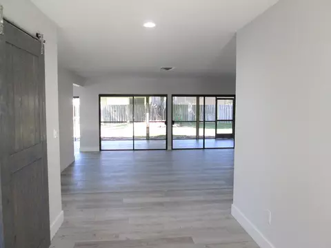 3005 SE Glasgow Dr, Stuart, FL 34997 photo 6