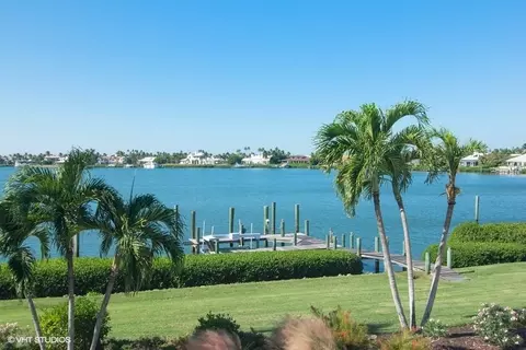 6900 SE Harbor Cir, Stuart, FL 34996 photo 11