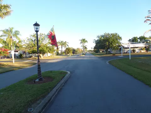 2648 SW Thunderbird Trl, Stuart, FL 34997 photo 39