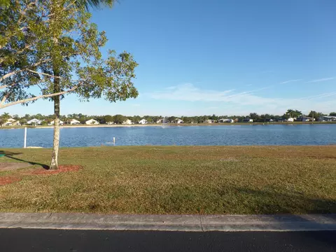 2648 SW Thunderbird Trl, Stuart, FL 34997 photo 37