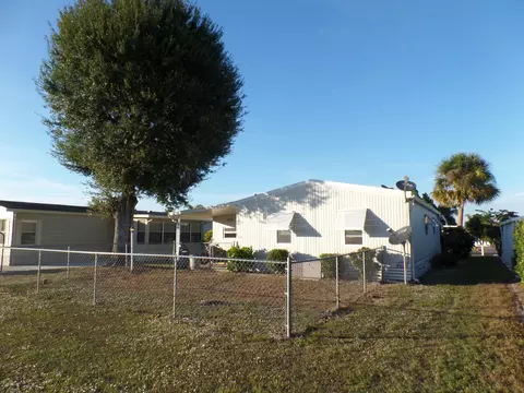 2648 SW Thunderbird Trl, Stuart, FL 34997 photo 23
