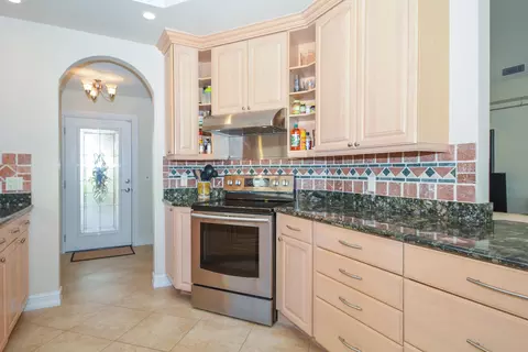 170 Seashore Dr, Jupiter, FL 33477 photo 7