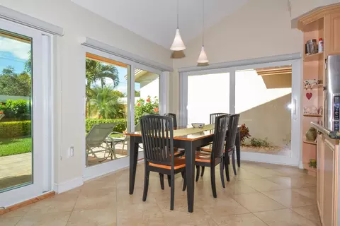 170 Seashore Dr, Jupiter, FL 33477 photo 11