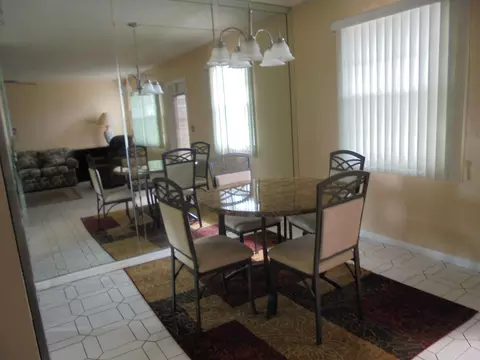 1089 Guildford E, Boca Raton, FL 33434 photo 7