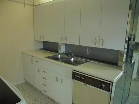 1089 Guildford E, Boca Raton, FL 33434 photo 6