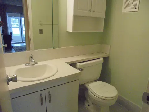 1089 Guildford E, Boca Raton, FL 33434 photo 9