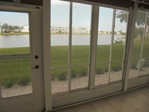 1089 Guildford E, Boca Raton, FL 33434 photo 11