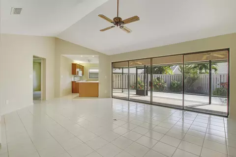 1127 E Seminole Ave #13B, Jupiter, FL 33477 photo 14
