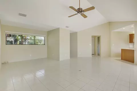 1127 E Seminole Ave #13B, Jupiter, FL 33477 photo 12