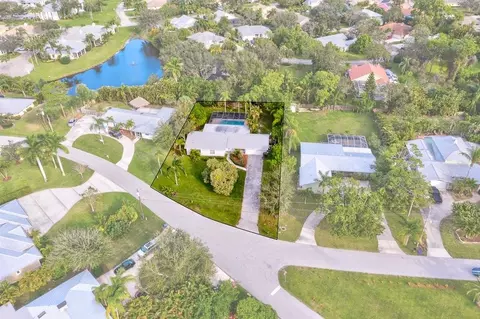 1939 NW Pine Tree Way, Stuart, FL 34994 photo 8
