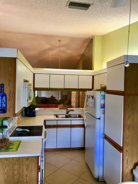 1002 Keystone Dr #G, Jupiter, FL 33458 photo 12