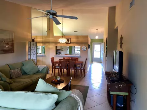 1002 Keystone Dr #G, Jupiter, FL 33458 photo 4