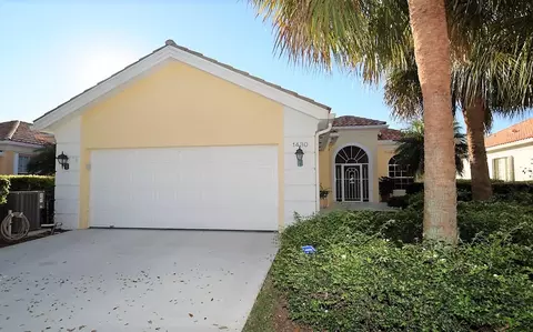 1430 SW Eagleglen Pl, Stuart, FL 34997 photo 2
