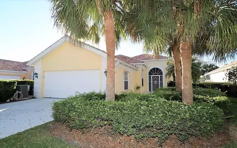 1430 SW Eagleglen Pl, Stuart, FL 34997 photo 5