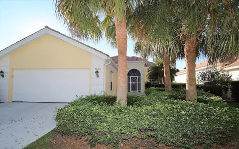 1430 SW Eagleglen Pl, Stuart, FL 34997 photo 1
