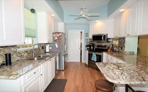 1430 SW Eagleglen Pl, Stuart, FL 34997 photo 21