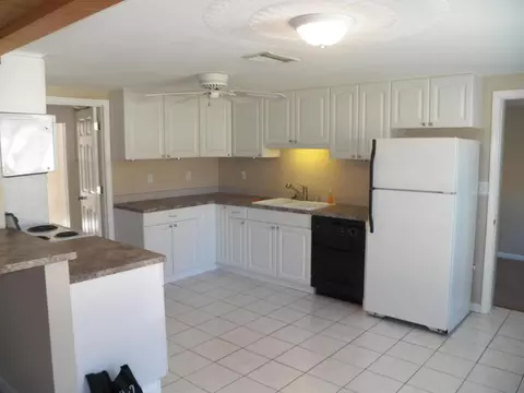 3808 SE Lower St, Stuart, FL 34997 photo 3