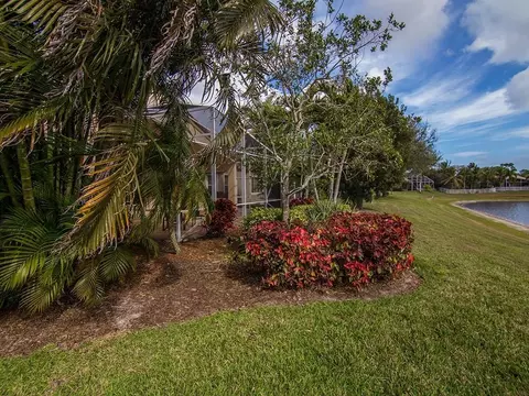 973 SE Westminster Pl, Stuart, FL 34997 photo 8
