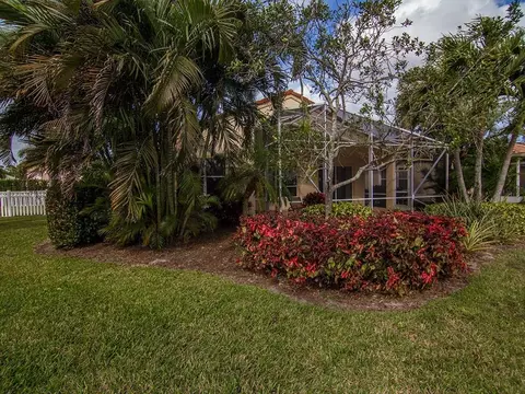 973 SE Westminster Pl, Stuart, FL 34997 photo 9