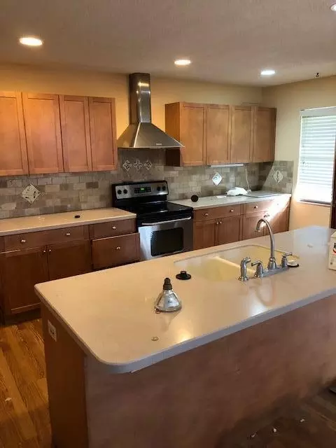 1149 SE 10th St, Stuart, FL 34996 photo 3