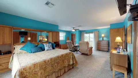 261 SE Villas St, Stuart, FL 34994 photo 6