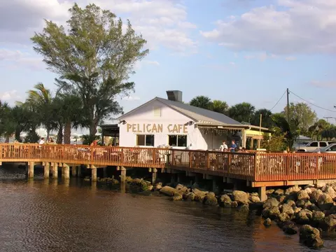 933 SE Hibiscus Ave, Stuart, FL 34996 photo 35