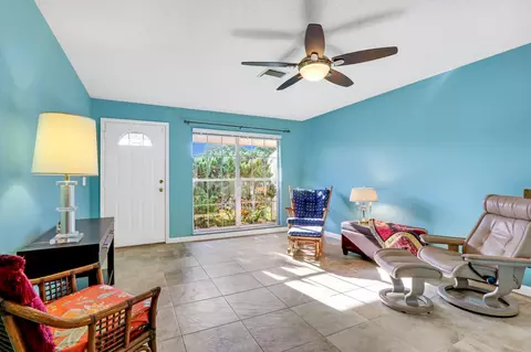 4485 SE Beaver Ln, Stuart, FL 34997 photo 3
