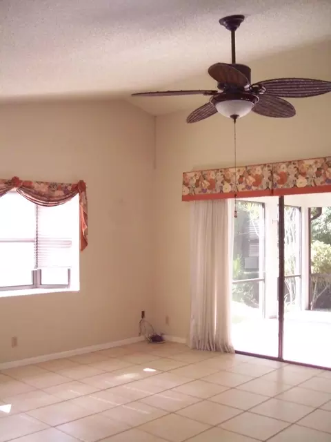 4362 SE Satinleaf Pl, Stuart, FL 34997 photo 6