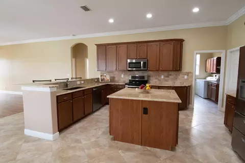 1952 SW Panther Trce, Stuart, FL 34997 photo 10