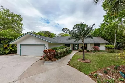 6785 SW Gaines Ave, Stuart, FL 34997 photo 2