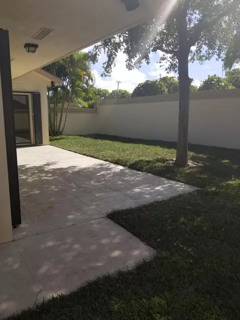 108 Ridge Rd, Jupiter, FL 33477 photo 11