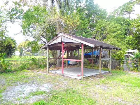5302 SE Kingfish Ave, Stuart, FL 34997 photo 3