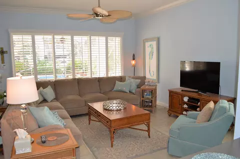 207 Caravelle Dr, Jupiter, FL 33458 photo 10