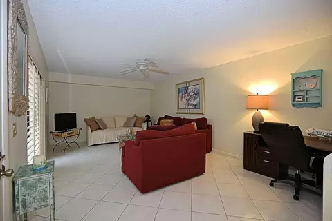 1137 11th Ct, Jupiter, FL 33477 photo 6