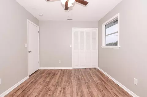 1009 SE Hall St, Stuart, FL 34996 photo 12