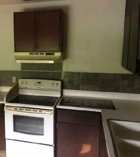 6038 SE Avalon Dr, Stuart, FL 34997 photo 9