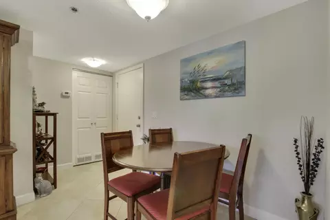 950 S Kanner Hwy #E6, Stuart, FL 34994 photo 10