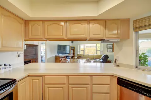 40 Pinehill Trl E, Tequesta, FL 33469 photo 9
