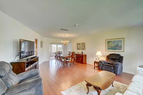 40 Pinehill Trl E, Tequesta, FL 33469 photo 4