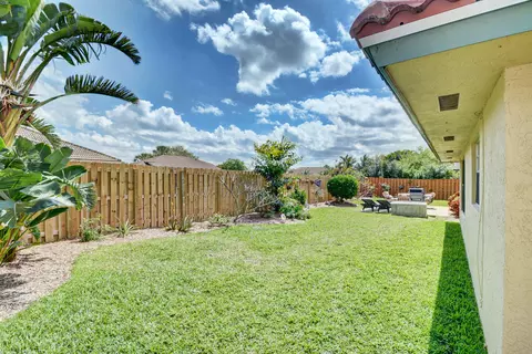 40 Pinehill Trl E, Tequesta, FL 33469 photo 22